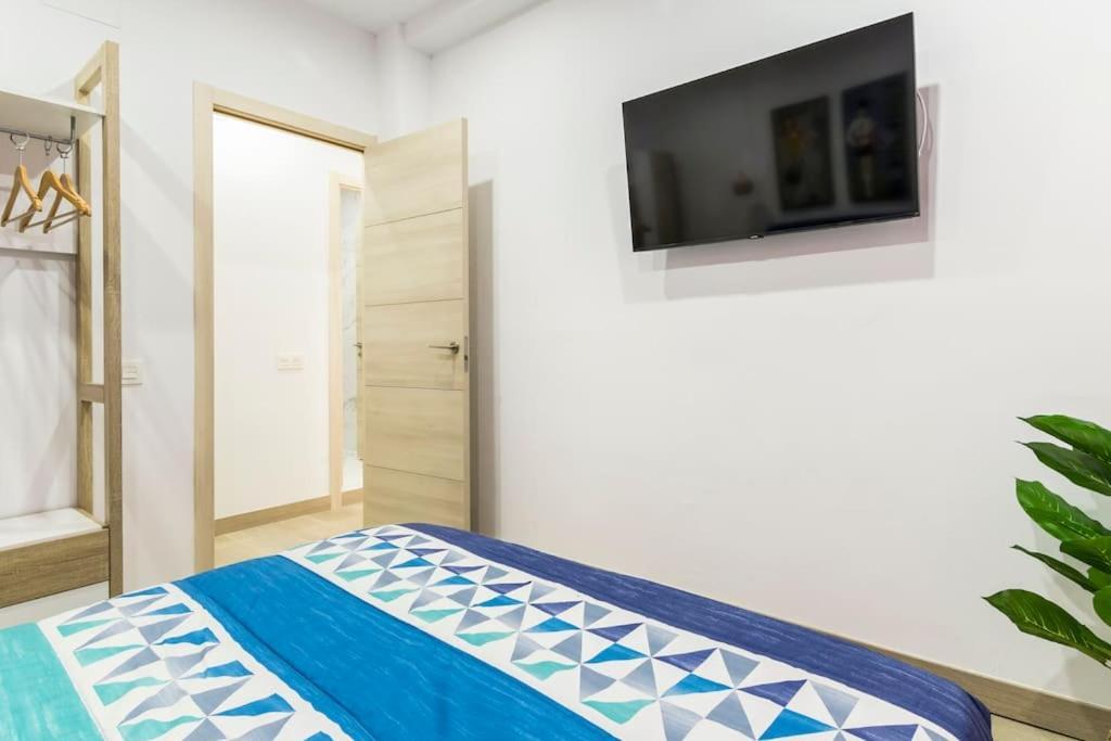 Lujo Parking, Proyector, Maquinita Y Patinetes Apartament